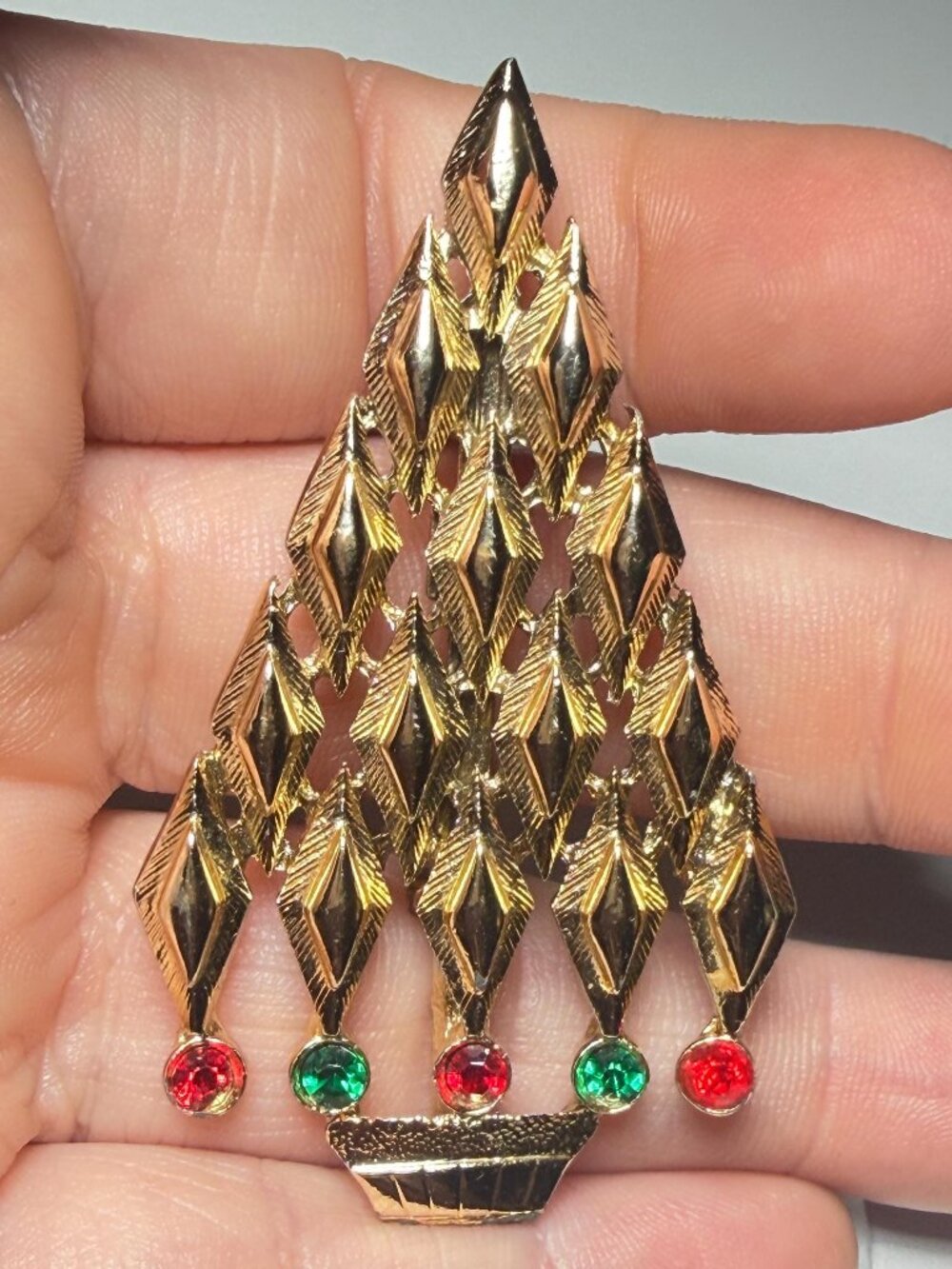 Tancer II Christmas Tree Brooch Red Green Rhinestones Vintage